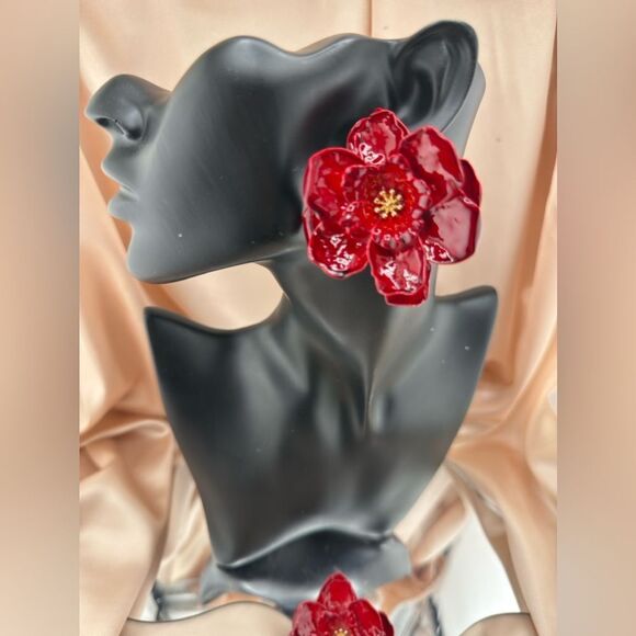 Bold Burgundy Red Statement Earrings. Trendy! - Picture 5 of 7